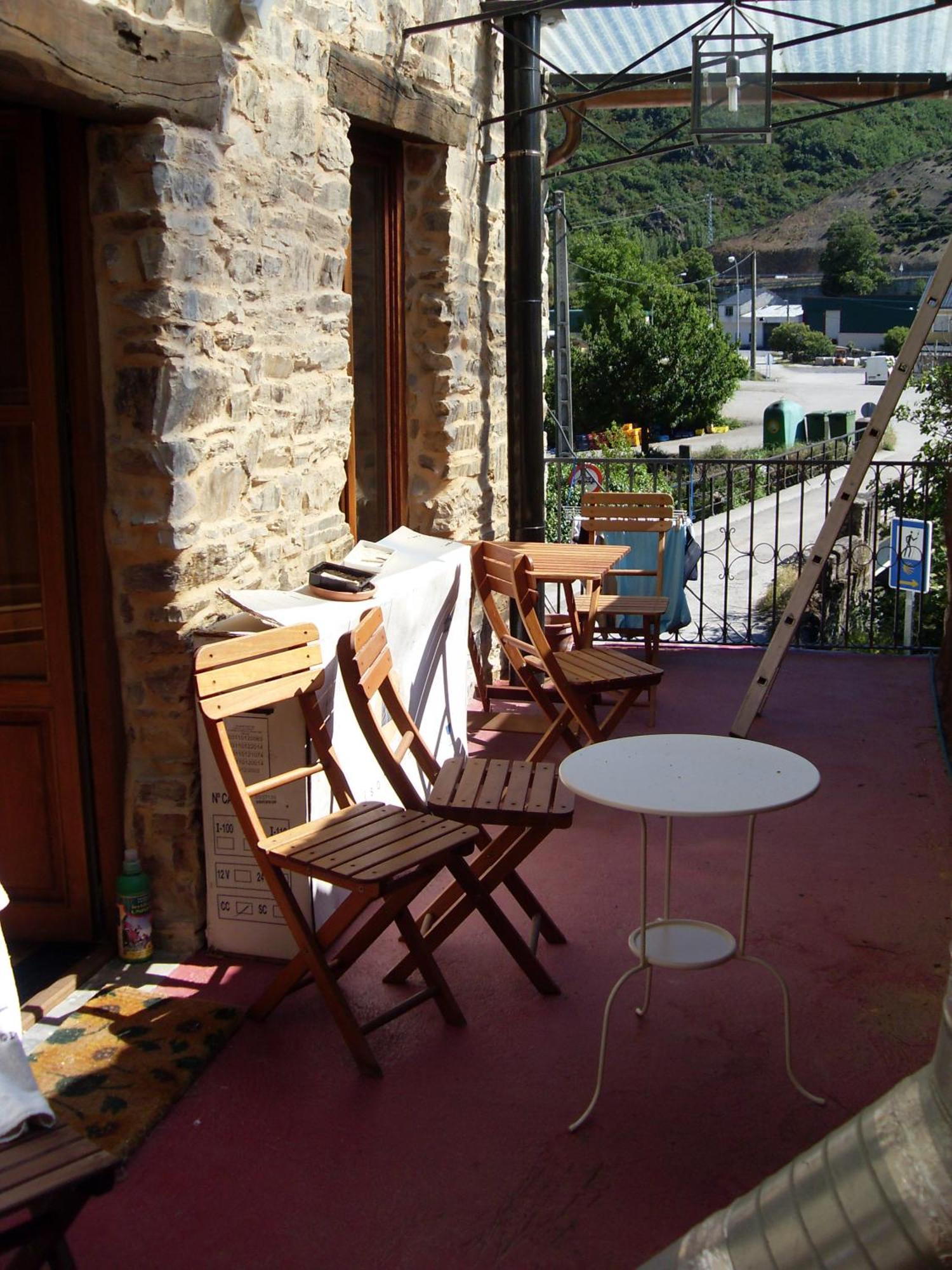 El Puente Peregrino Guest House Trabadelo ภายนอก รูปภาพ